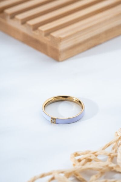 Mor Renk İnce Şerit Detaylı VIP Yüzük