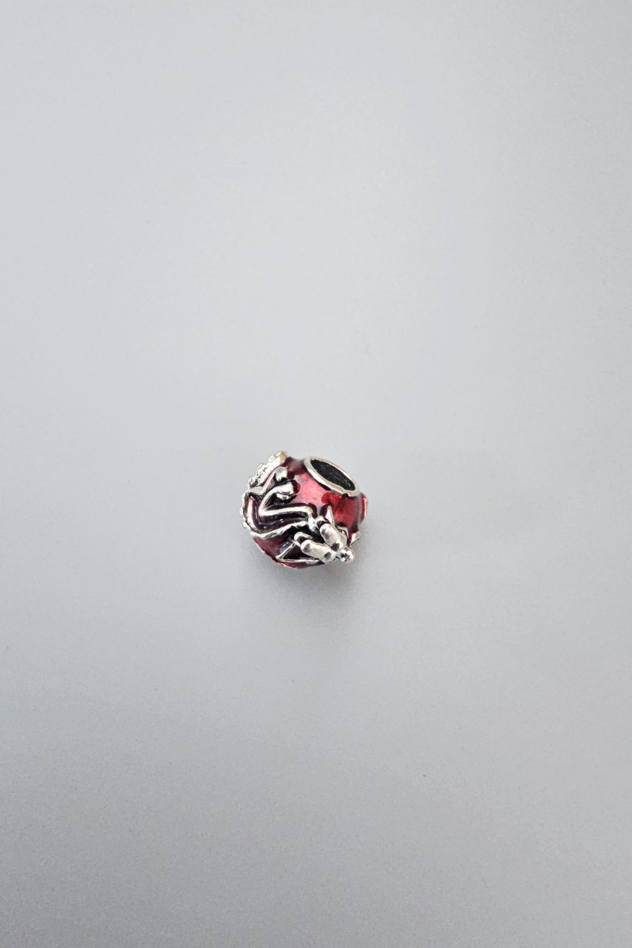 Çelik Desenli Charm