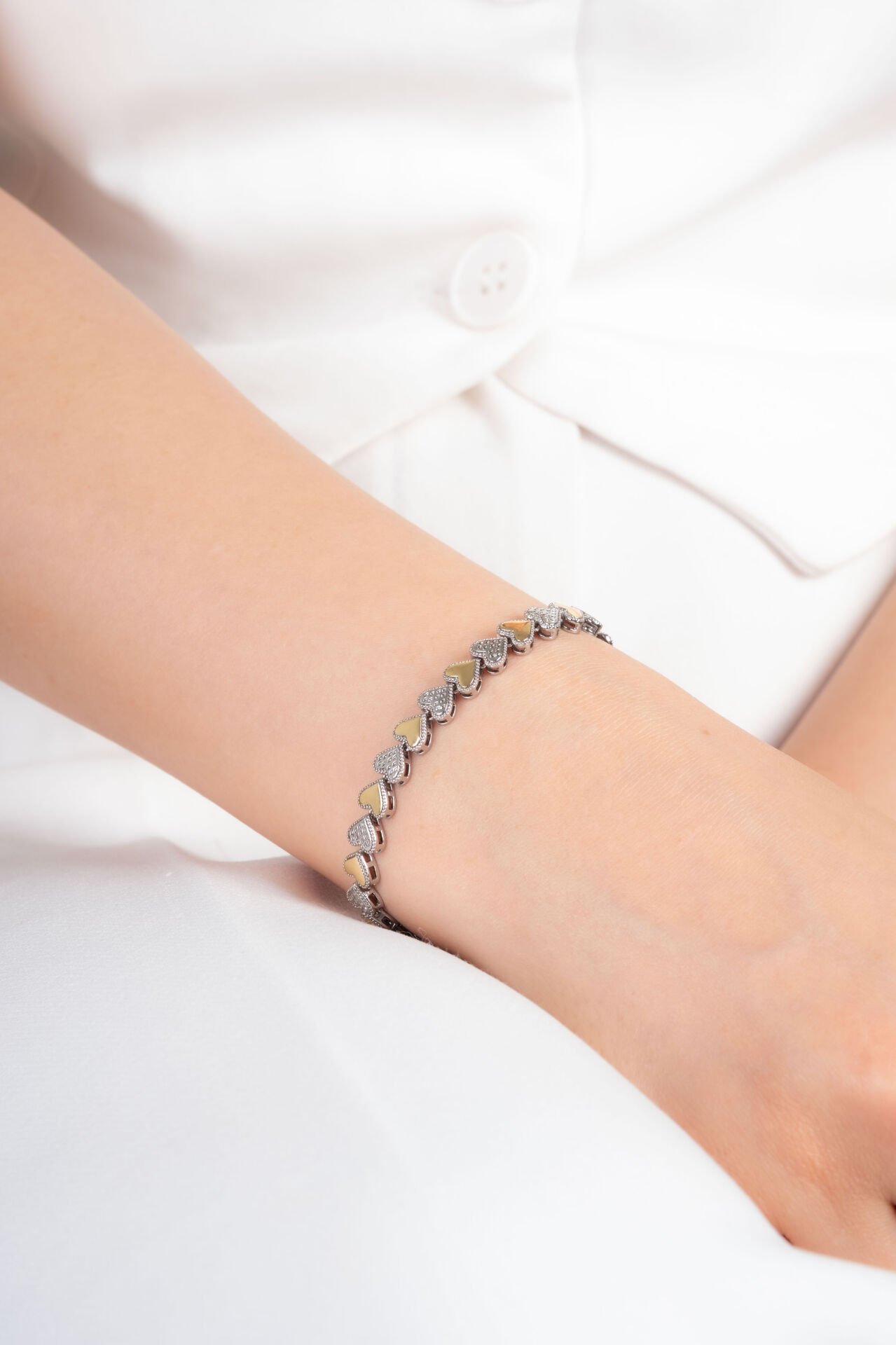 Çift Renk Kalp Detaylı VİP Bileklik