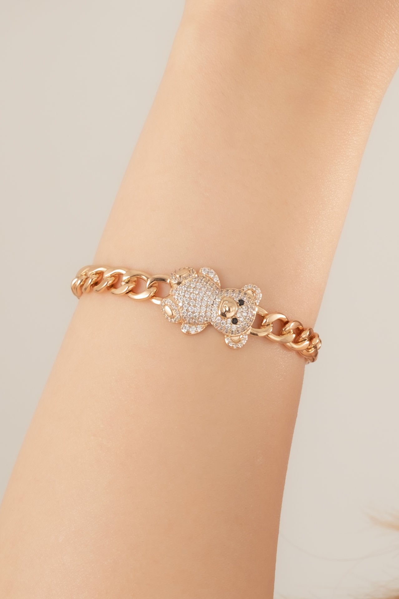 Zirkon Taşlı Ayıcık Figürlü  VIP Bileklik