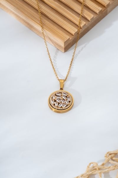 Yuvarlak Taş İşlemeli Çelik Kolye